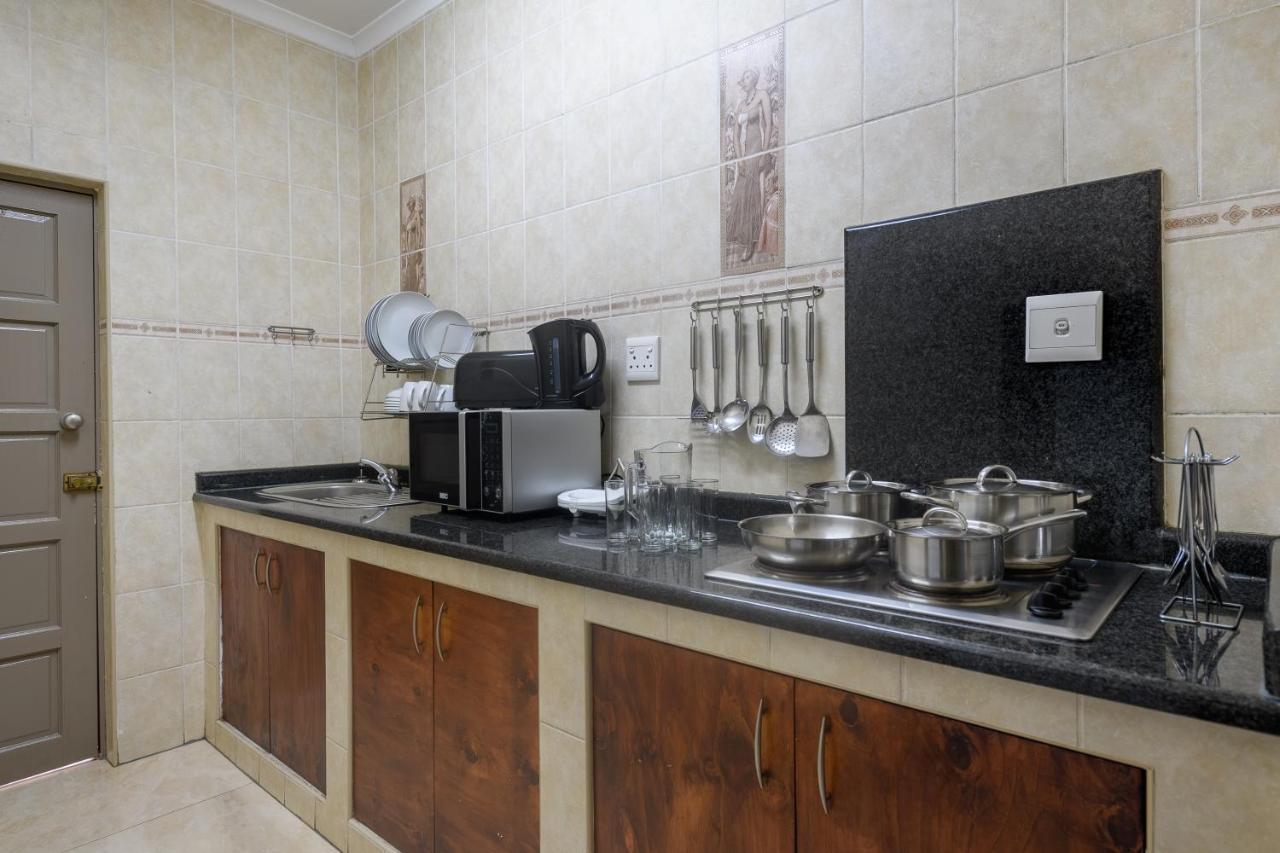 Ushaka Holiday Apartments เดอร์บัน ภายนอก รูปภาพ